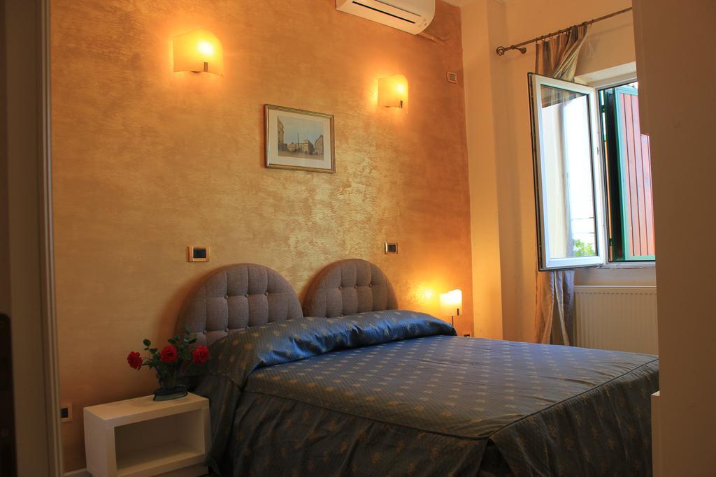 Vila Flavia B&B Constanta Room photo